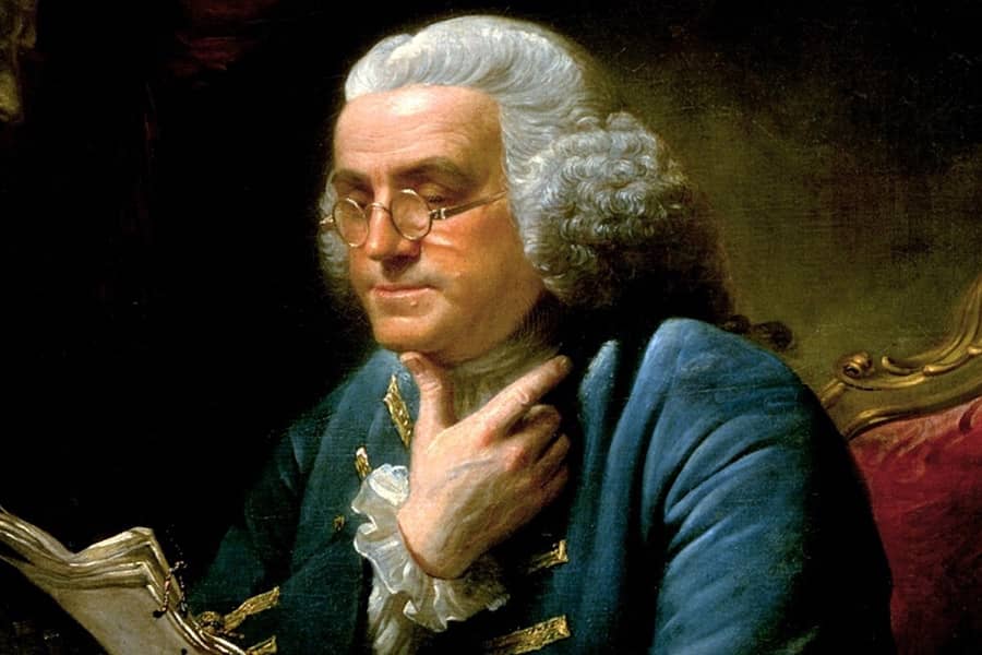 What invention by Benjamin Franklin inspired a fashion fad?